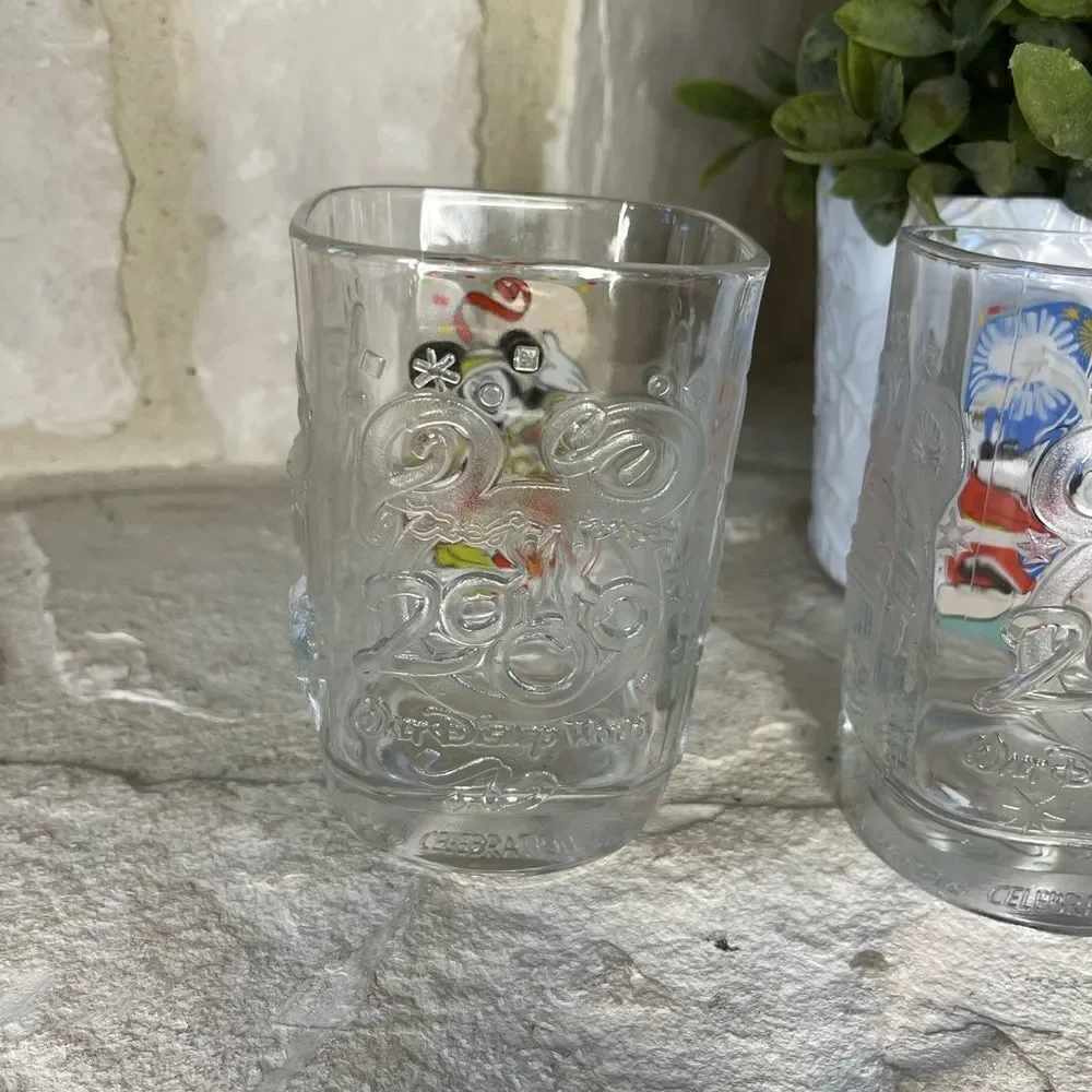 Walt Disney World 2000 Commerative Glass set of 3